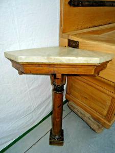 Console ad angolo genovese impero laccata 1820